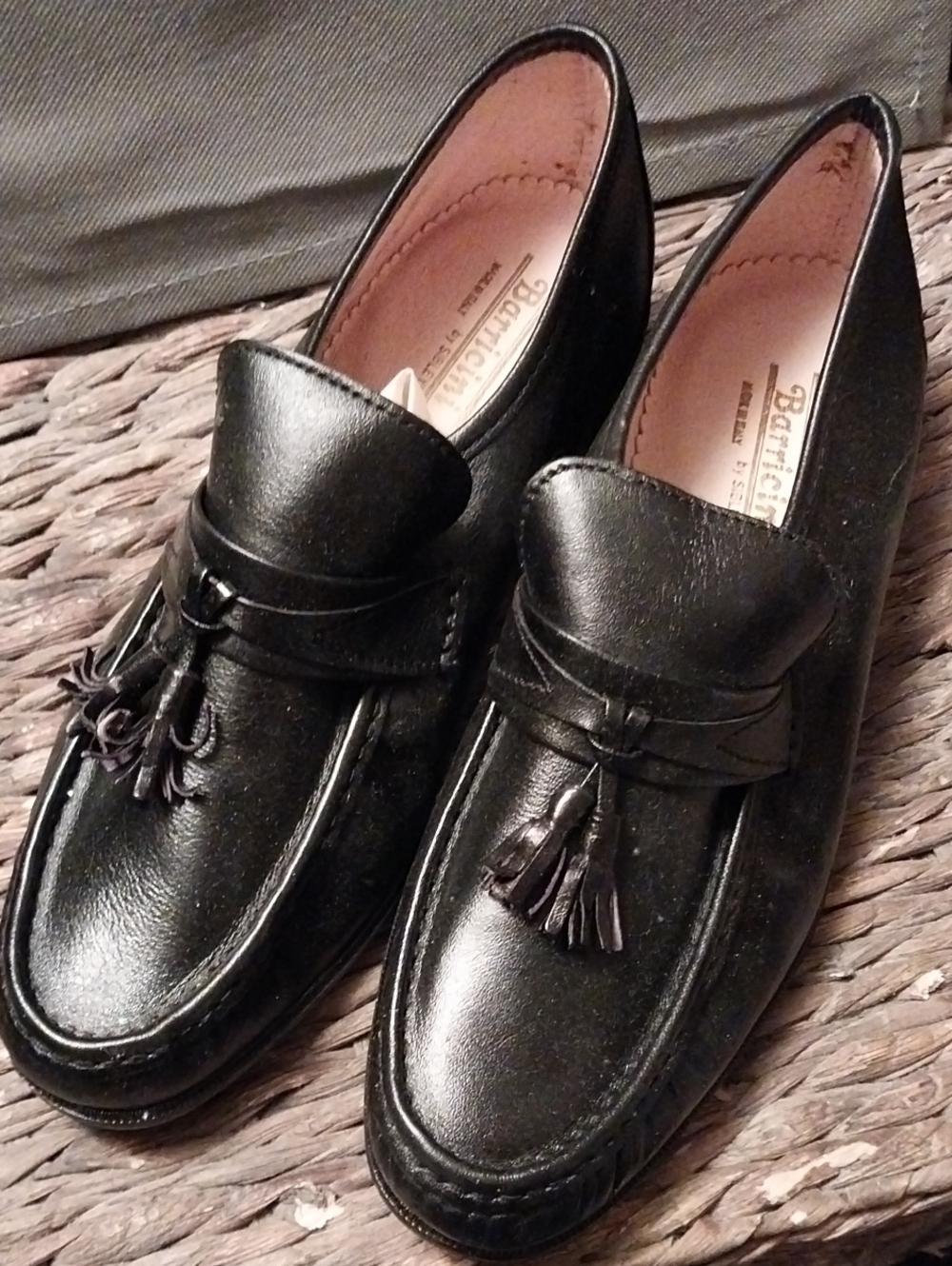 Barricini Men's Black Leather Tassel Loafers